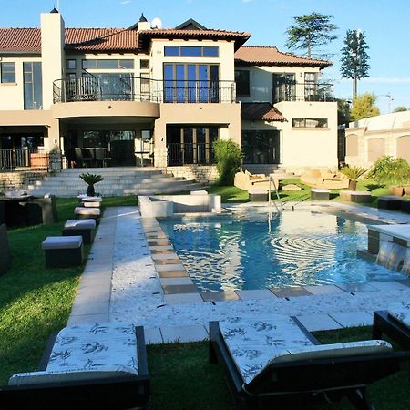 Africa Paradise - Or Tambo Airport Boutique Hotel Benoni Exteriér fotografie