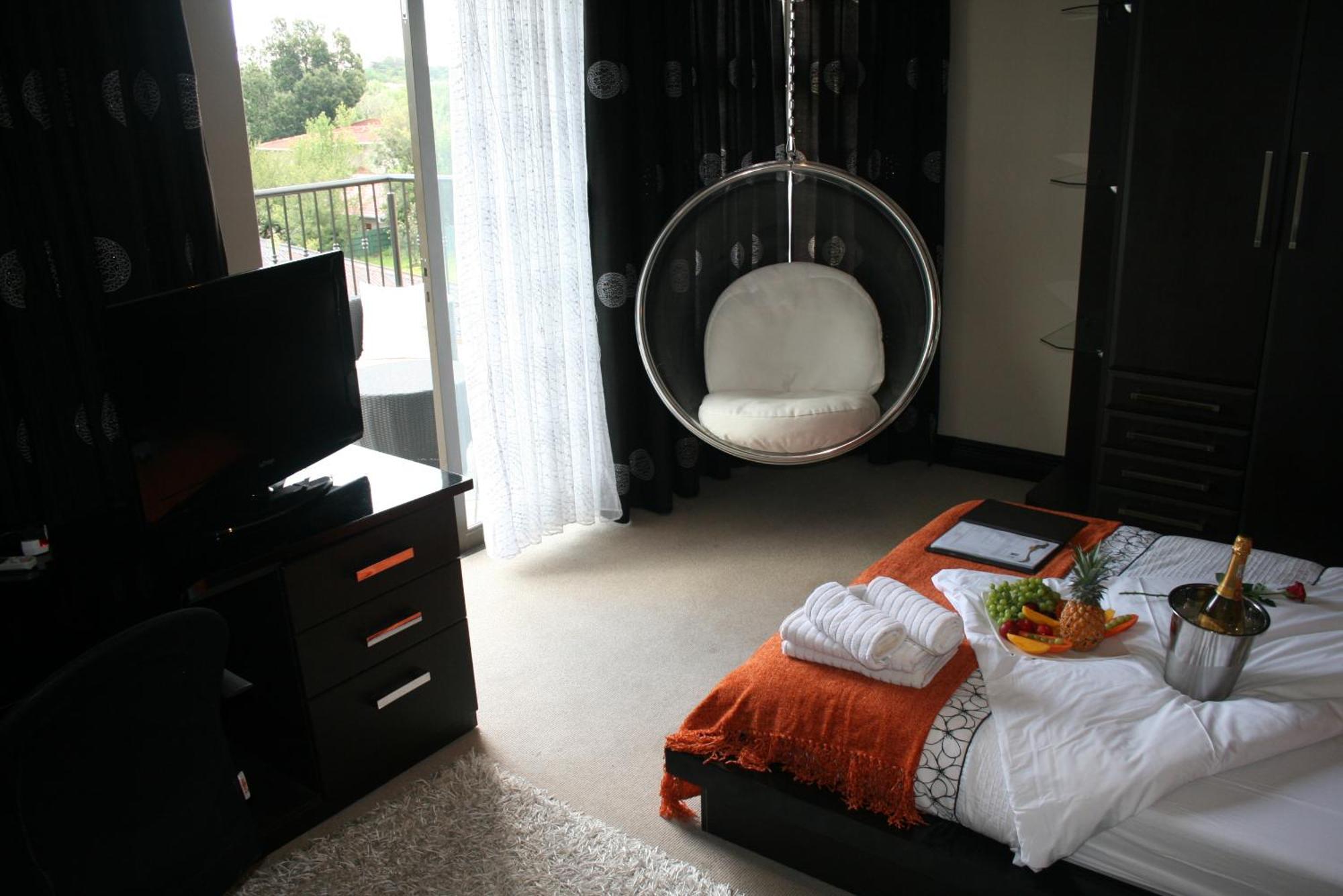 Africa Paradise - Or Tambo Airport Boutique Hotel Benoni Exteriér fotografie