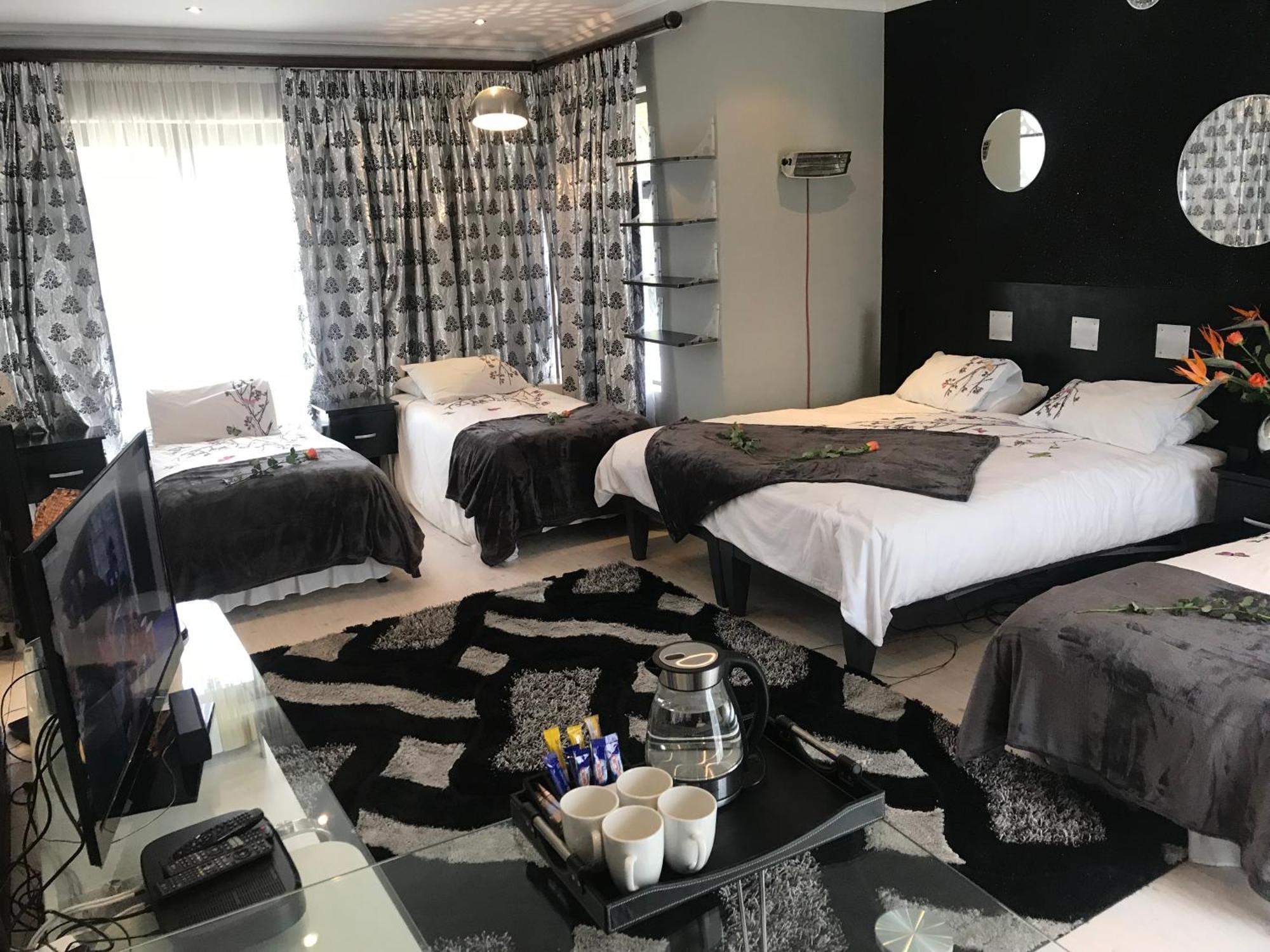 Africa Paradise - Or Tambo Airport Boutique Hotel Benoni Pokoj fotografie